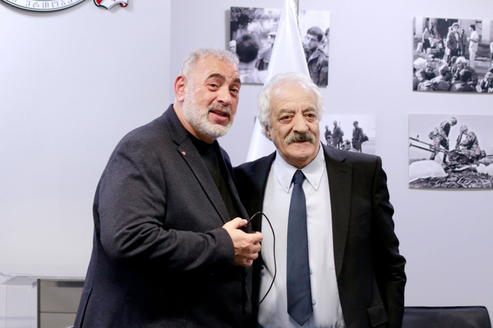 გურამ გორელიშვილმა თავისი პირადი არქივი ვეტერანების საქმეთა სახელმწიფო სამსახურს გადასცა