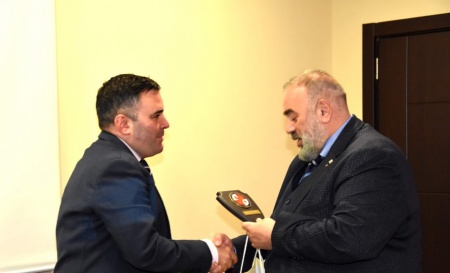 Коба Кобаладзе провел встречу с Эролом Муниром
